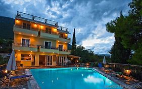 Aliki Hotel Lefkada 4*